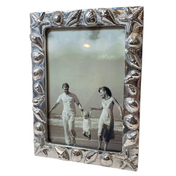 Mariposa Silver-Tone Sea-Inspired Picture Frame 5 by 7 With Shell & Starfish Des - Picture 2 of 11